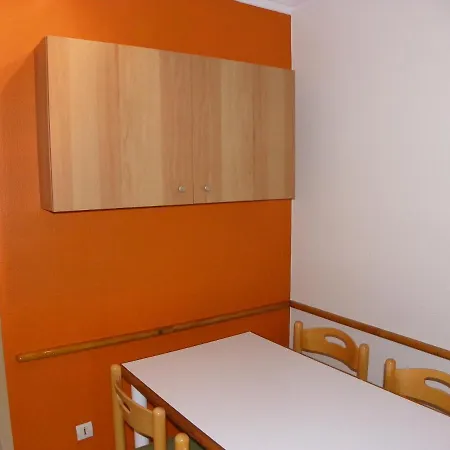 Apartment 1m F6 133 - 102la Saint-Raphael (Var)