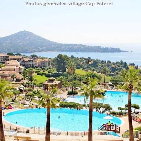 1m F6 133 - 102la Apartment Saint-Raphael (Var)
